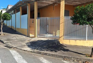 Casa Jardim Santa Inês I (2 banheiros, 2 quartos)
