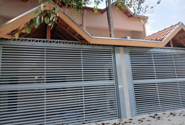 Sobrado Jardim Santa Inês II (4 quartos, 4 banheiros)